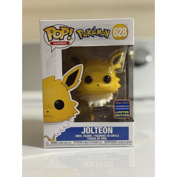 Funko Pop Jolteon Diamond Collection #628 Pokémon 2021 WonderCon Limited Edition - Picture 1 of 7